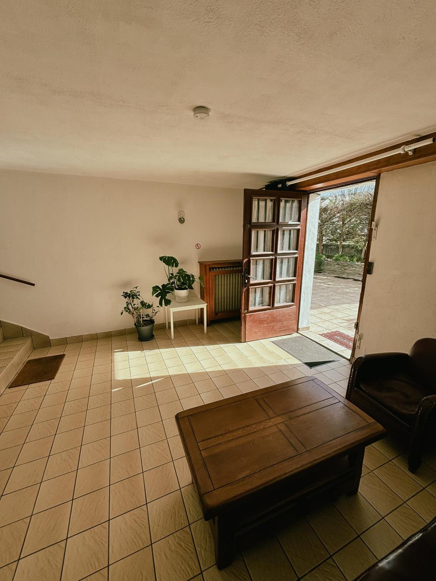 Duplex Avec Jardin - Proche Paris - Disneyland - Rer - 누와시 르 그헝 외부 사진