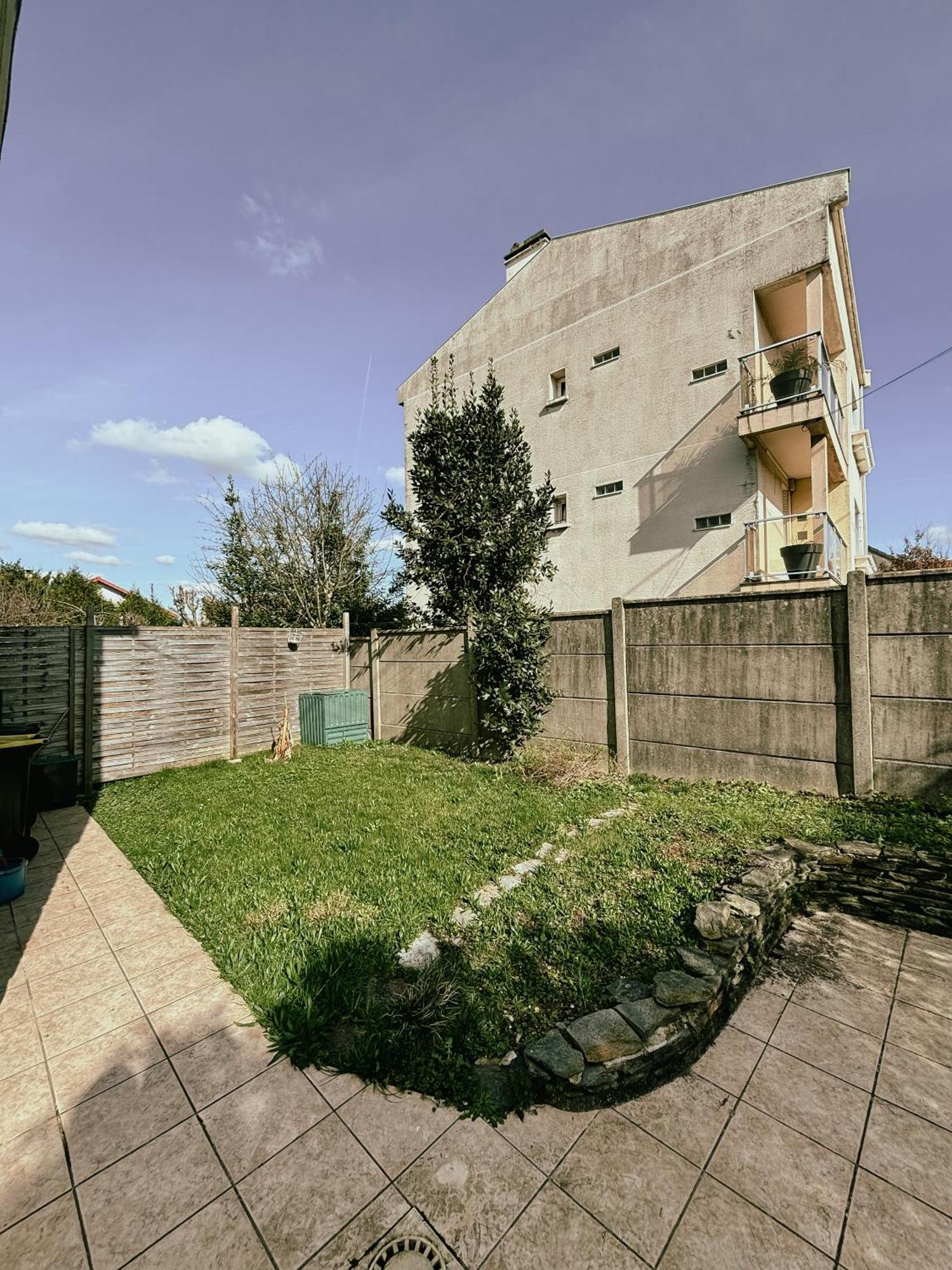 Duplex Avec Jardin - Proche Paris - Disneyland - Rer - 누와시 르 그헝 외부 사진